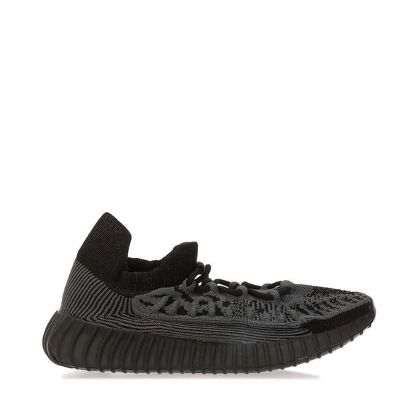 yeezy 350 v2 adults black